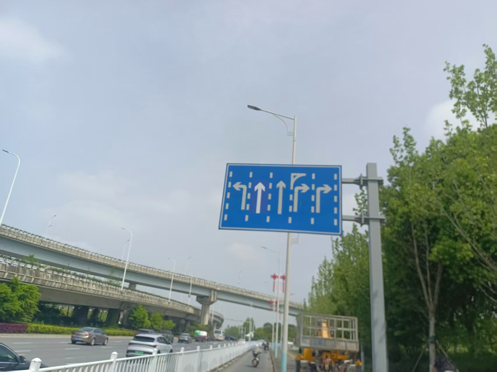 标牌安装工程