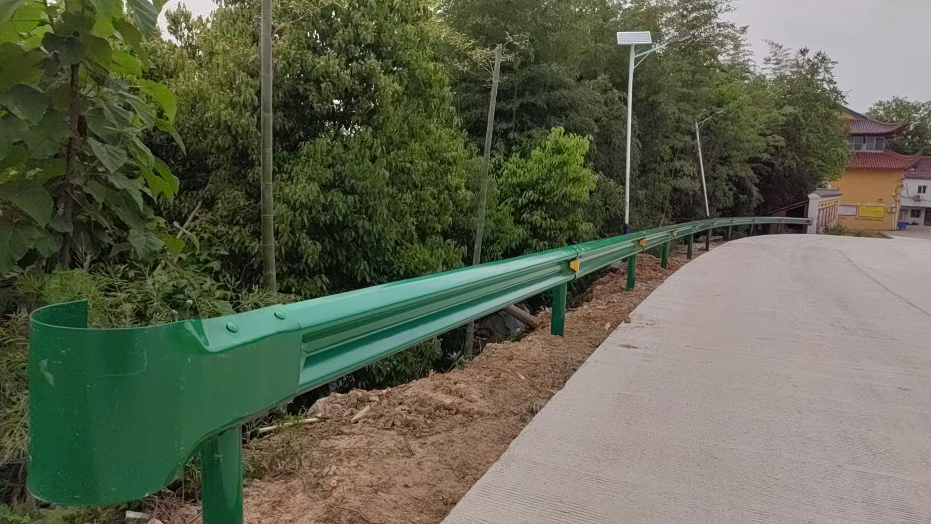 护栏安装工程